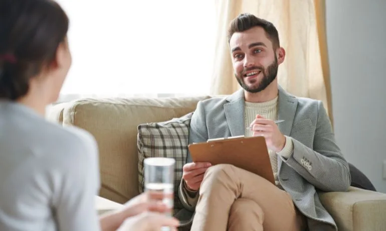 Por que a FVRPsych é a escolha confiável para cartas AAE no mesmo dia